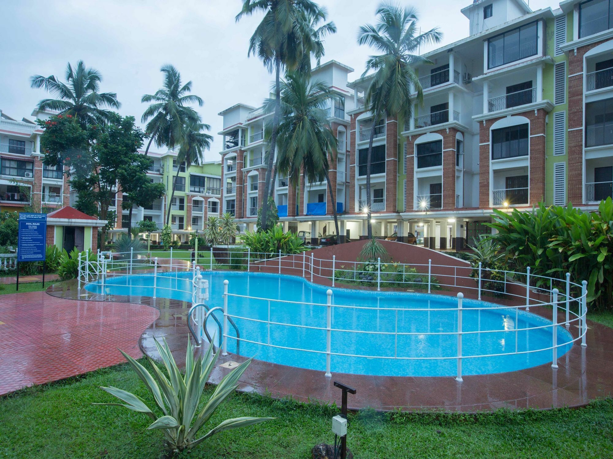 Oyo Stayout Morjim By The Bay Exteriér fotografie
